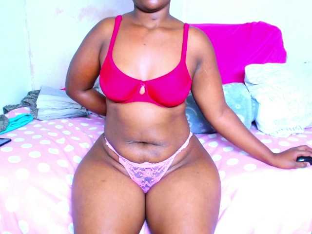 Live sex webcam photo for Ebonyhoneyluv #269178230