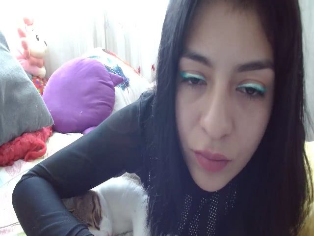Live sex webcam photo for aleja_tatto #269175707