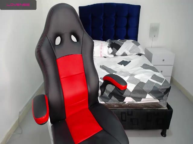 Live sex webcam photo for Ariel_goddess #269179945