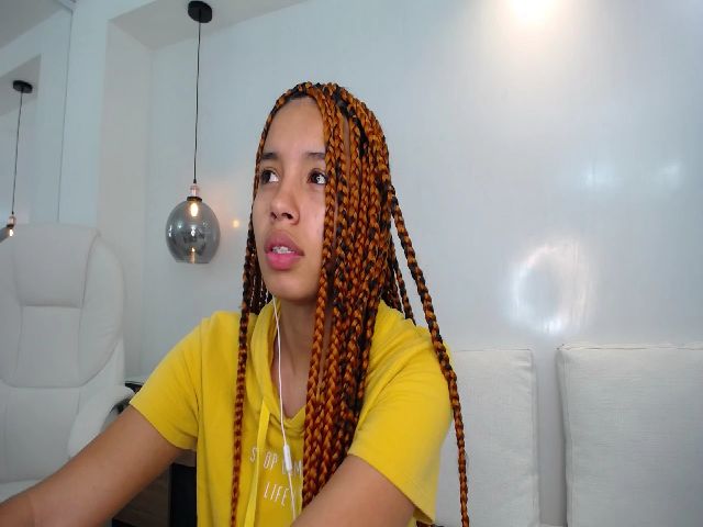 Live sex webcam photo for Valery_Ponce #269179938