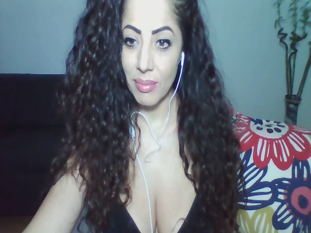 Live sex webcam photo for Spoiled_Doll #269182160