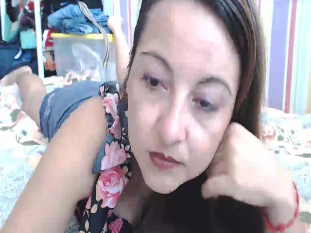 Live sex webcam photo for AnieHorny #269180312