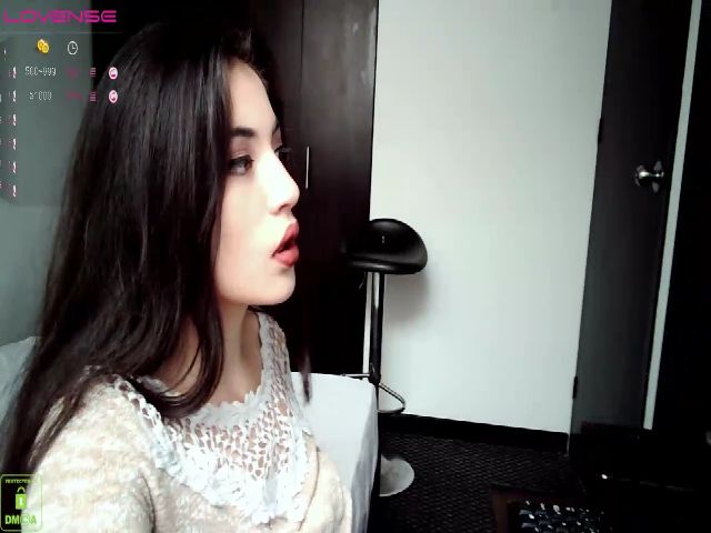 Live sex webcam photo for Honey_Aynur #269174753