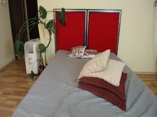 Live sex webcam photo for WildRose30 #269180710