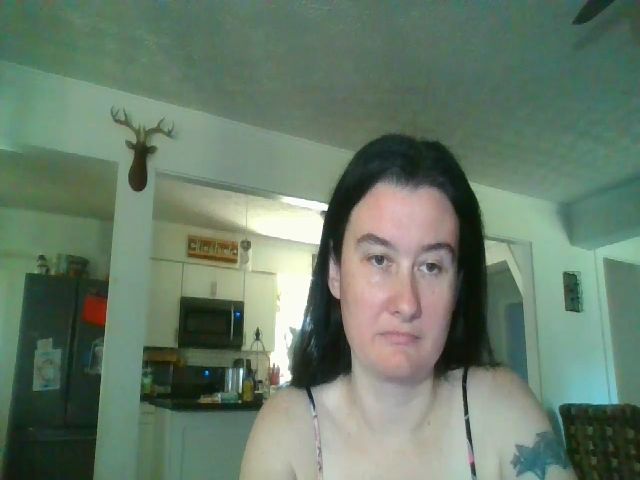 Live sex webcam photo for HarleyStar82 #269176077