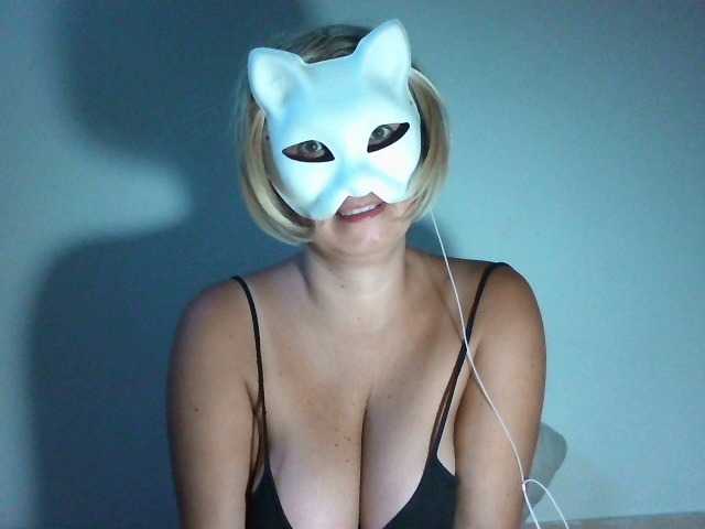 Live sex webcam photo for laslizaza #269198699