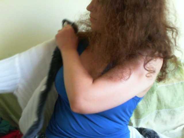 Live sex webcam photo for Colina25 #269189039