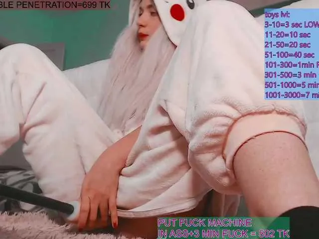 Live sex webcam photo for i-fuckmachine #269192506