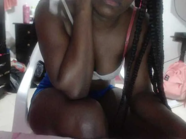 Live sex webcam photo for Daizy-cooper #269183729