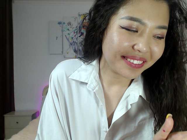 Live sex webcam photo for Divaleena #269188784