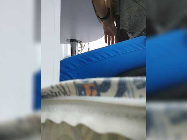 Live sex webcam photo for Mysstery #269188193