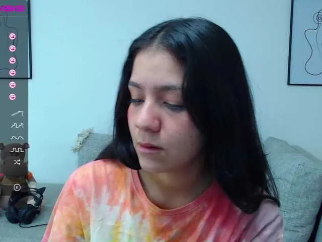 Live sex webcam photo for UBittersweet #269199498