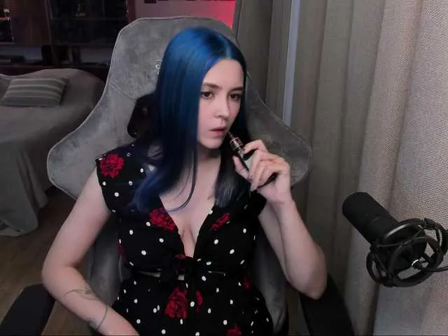 Live sex webcam photo for AsakiSen7 #269192809