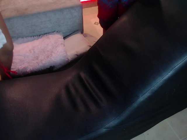 Live sex webcam photo for exciting-sex #269182767