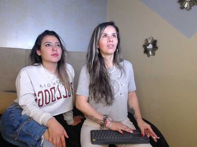 Live sex webcam photo for Jipsya #269193074