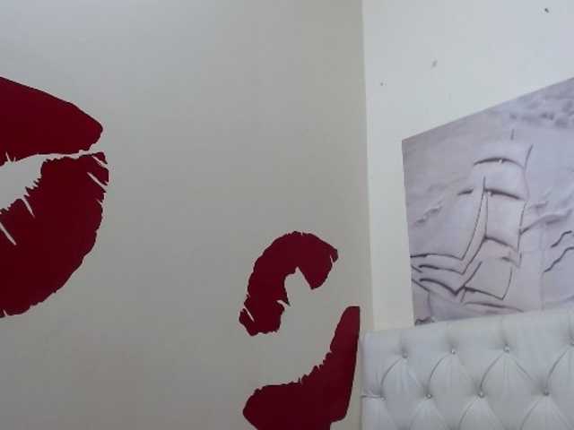 Live sex webcam photo for AdeleMilf #288007736