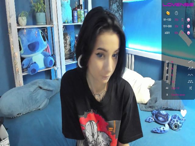 Live sex webcam photo for Nikki_Carter #269185853