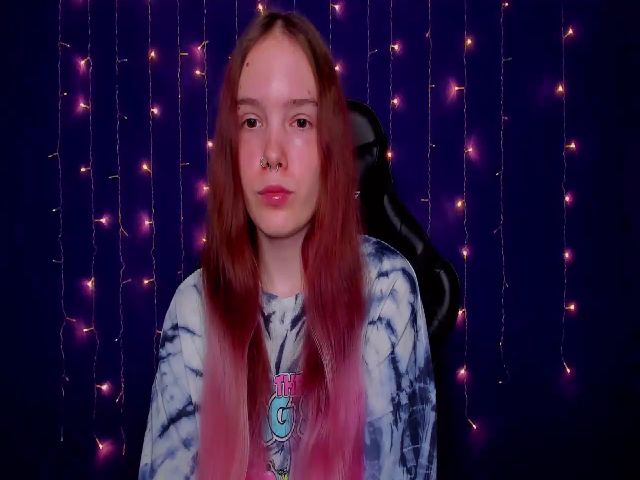 Live sex webcam photo for JaneNichols #269185412