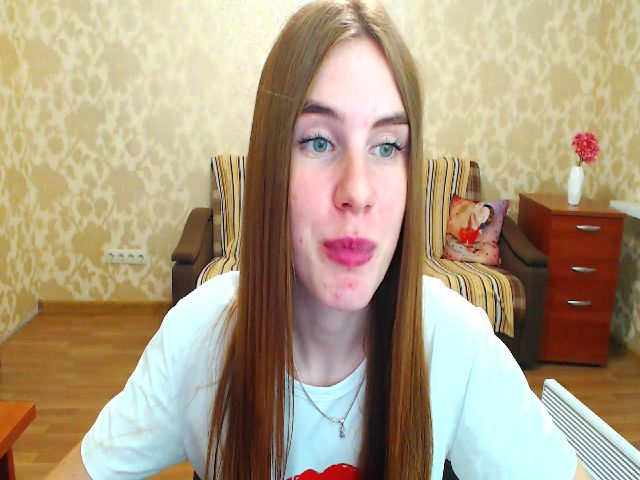 Live sex webcam photo for Vesnyshka #269198405