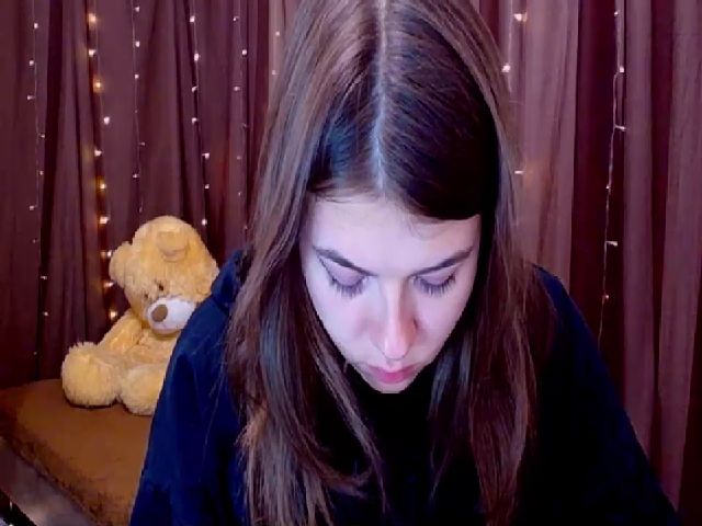 Live sex webcam photo for DonnaDixxon #269186477