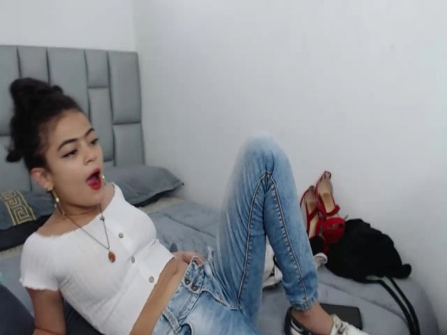 Live sex webcam photo for Manelik_benz #269202633