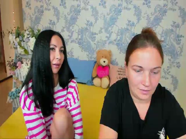 Live sex webcam photo for NikaRysa #269201023