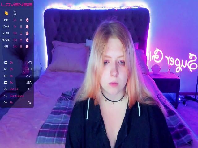 Live sex webcam photo for TinkerrBelll #269185231