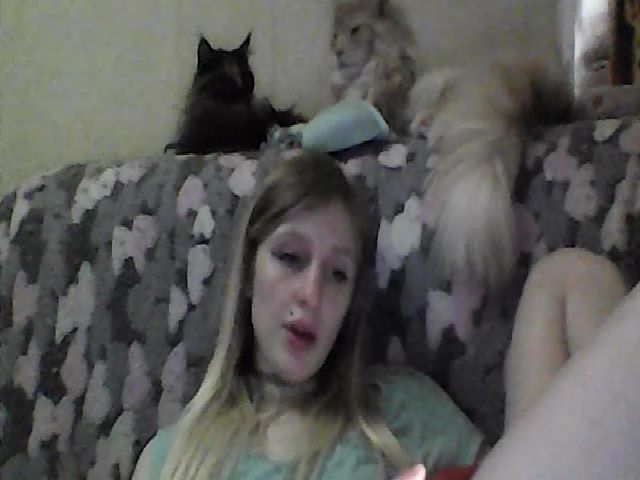 Live sex webcam photo for GuiltyKitty #269201060