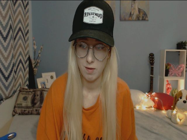 Live sex webcam photo for Anabel_Xoxo #269195874