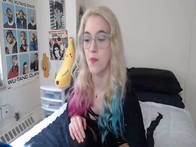 Live sex webcam photo for AnnaTame #269201073