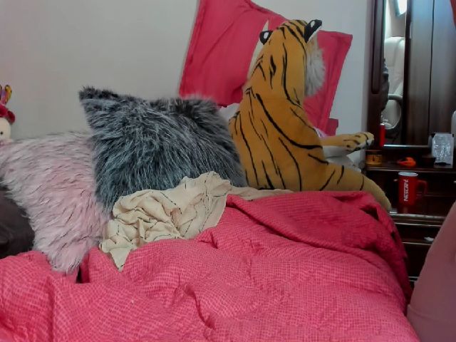 Live sex webcam photo for NeighborMilff #269194944