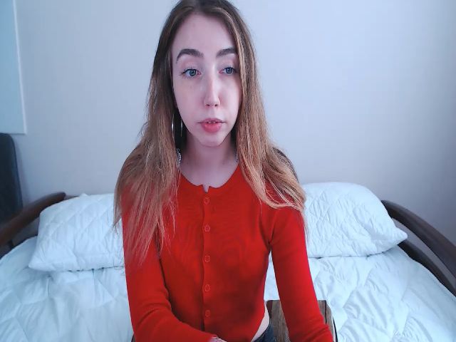 Live sex webcam photo for JuliPeach #269190810