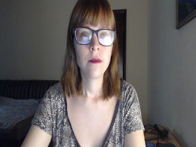 Live sex webcam photo for SmallUniverse #269190647