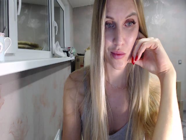 Live sex webcam photo for Super_Giraffe #269200409