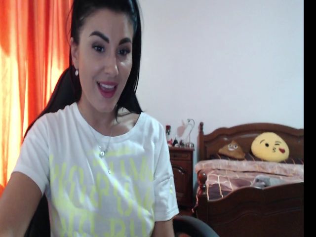 Live sex webcam photo for CrazyDiana #269193868