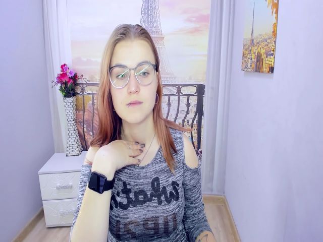 Live sex webcam photo for EvaMild #269184420