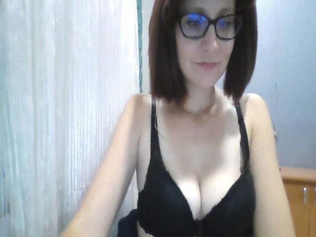 Live sex webcam photo for Candy_Landy #269202456