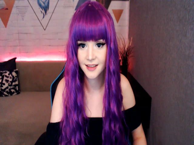 Live sex webcam photo for MonicaHigh #269187348