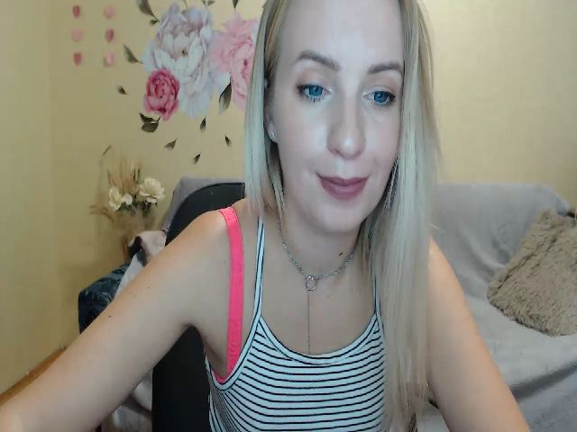 Live sex webcam photo for Amy_CuteBambi #269199992