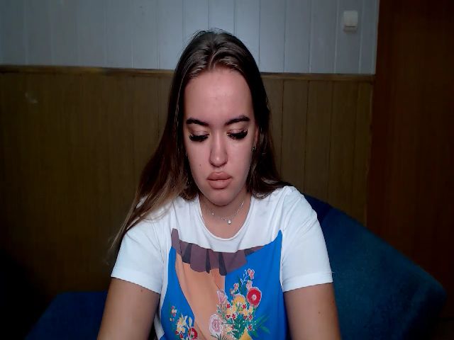 Live sex webcam photo for Baby_Enana #269195745