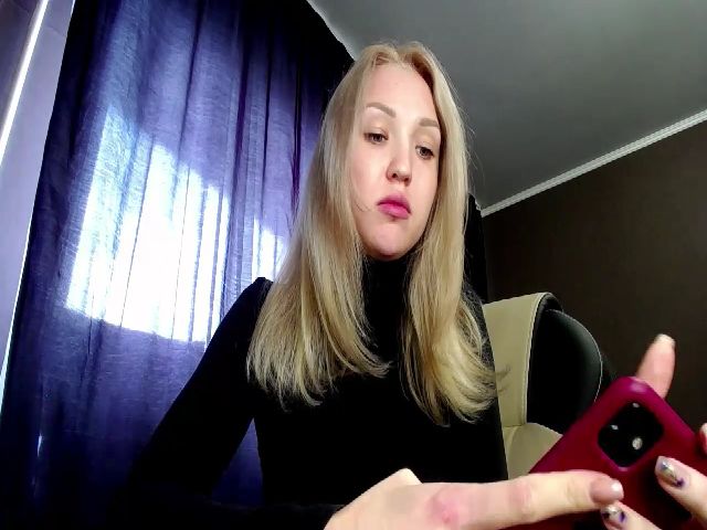 Live sex webcam photo for Ashley_cutie_ #269190163