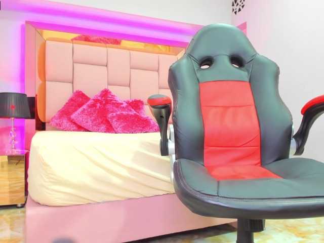 Live sex webcam photo for pink-rosse #269199560