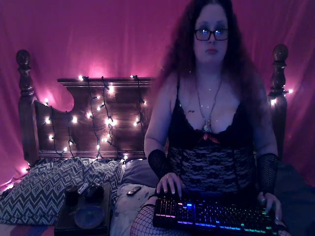 Live sex webcam photo for Badkittypufss #269203099