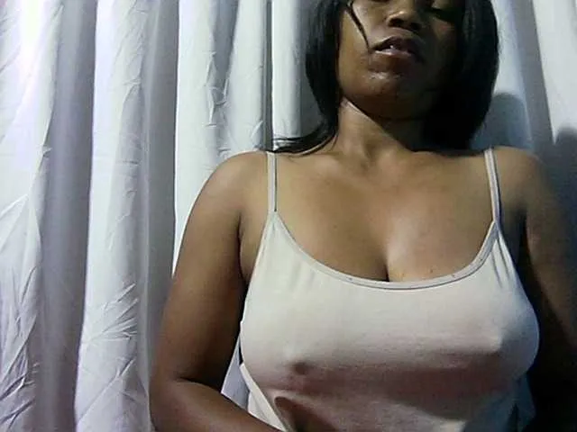 Live sex webcam photo for MIRANDAW #269198143