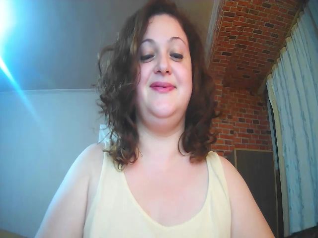 Live sex webcam photo for CurlyCherry #269186089