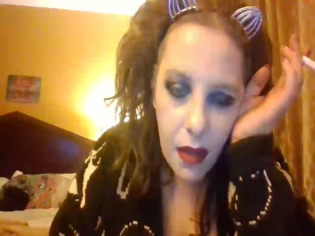 Live sex webcam photo for Binky18 #269190078