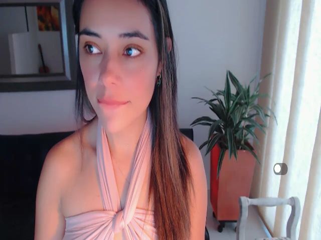 Live sex webcam photo for Salem #269191955
