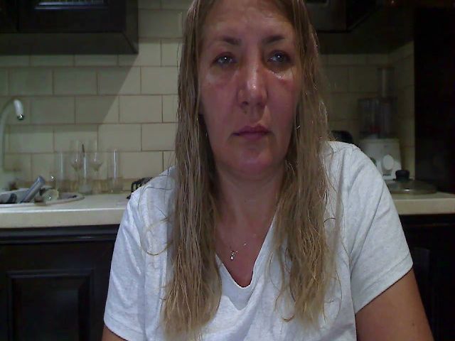 Live sex webcam photo for HeyHeyGrey #269185125