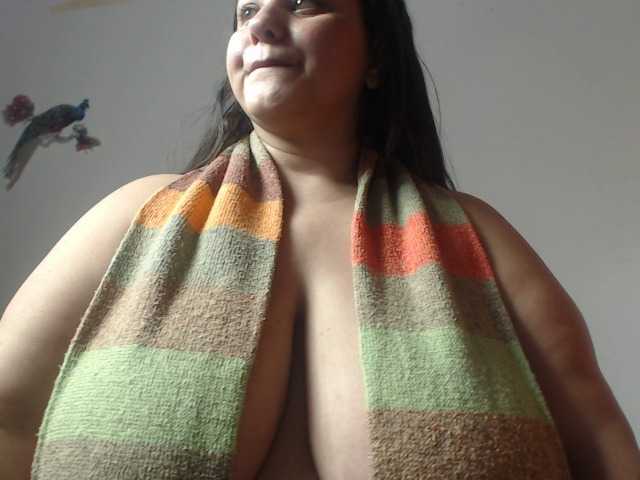 Live sex webcam photo for BigMomsex #269198487