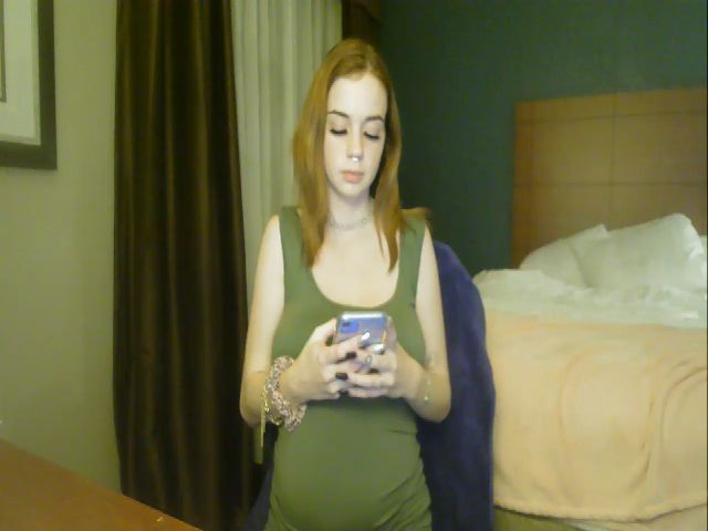 Live sex webcam photo for Freckle420 #269184670